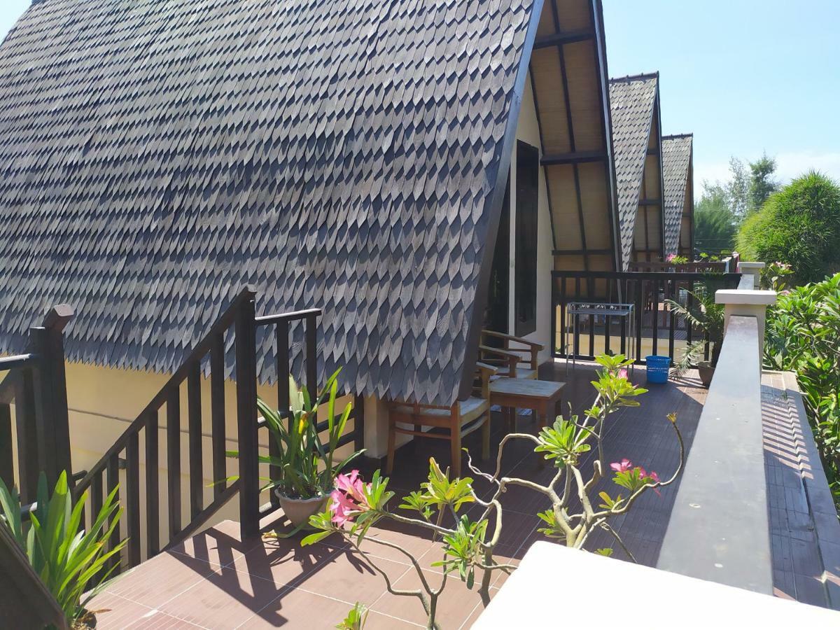 Kusuka Bungalow Gili Trawangan Bagian luar foto